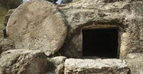 Archaeologists Discover Ancient Garden at Site of Christ’s Burial, Backing Biblical Narrative