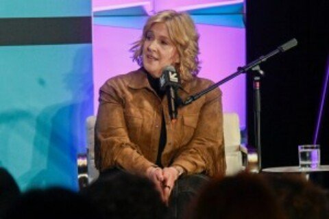 Brené Brown says the key to surviving AI is rejecting Jack Welch’s advice and embracing humanity. The problem is humans ‘can’t stand each other’