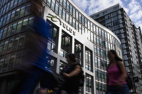 Telus reports $493M Q3 profit attributable to common shareholders, up from year ago