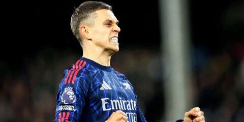 £150k-p/w star who’s “better than Saka” could end Trossard’s Arsenal stay
