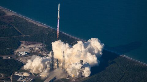 New Glenn Rocket Launch Tests Jared Isaacman’s Commercial Space Vision for NASA