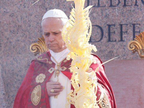 Pope calls for ‘Kingdom of peace’ in homes, schools, neighbourhoods, civil and religious communities