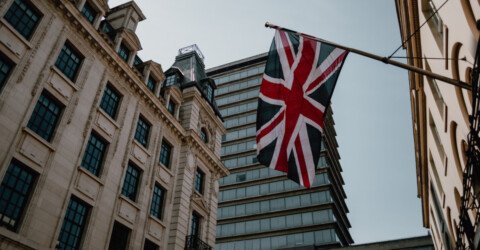 Poll Shows UK Christians Feel a Sense of Cultural Pressure In Their Beliefs