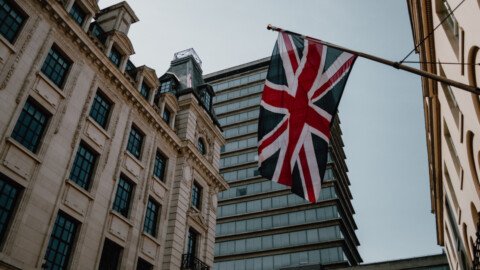 Poll Shows UK Christians Feel a Sense of Cultural Pressure In Their Beliefs