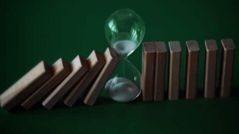 SEC Delays Approval of Prediction-Market ETFs