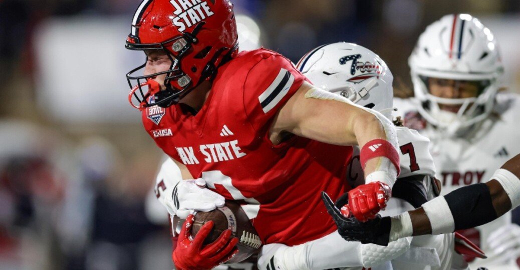 Saints sign minicamp standout receiver Brock Rechsteiner