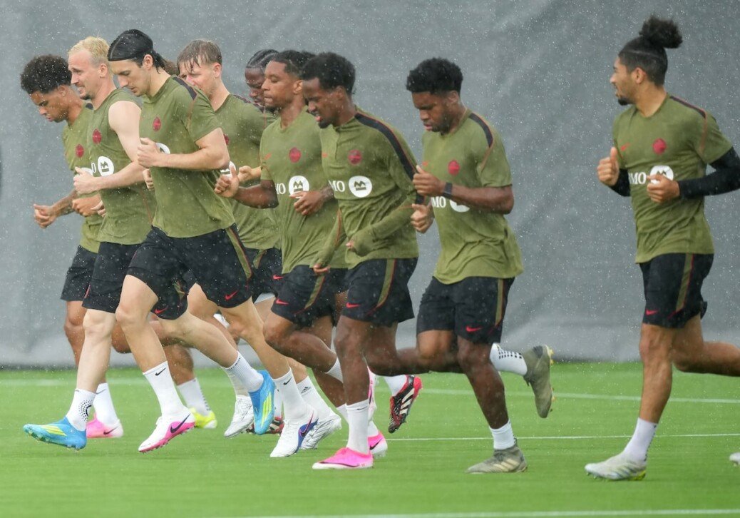 Question of injured Alphonso Davies’s participation in World Cup a cloud over Canada’s training camp
