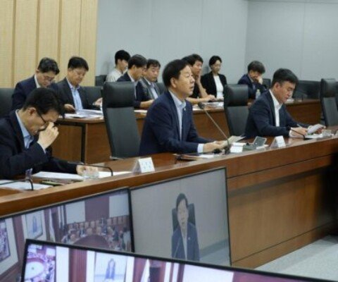 South Korea offers $9.7B relief as weak won hits firms