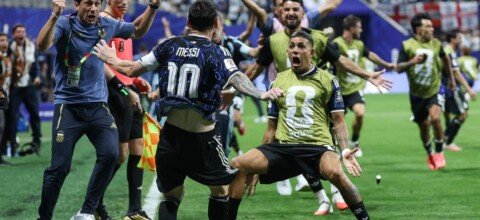Watch: Late goal by Martínez clinches dramatic 2-1 Argentina semi-final win over England