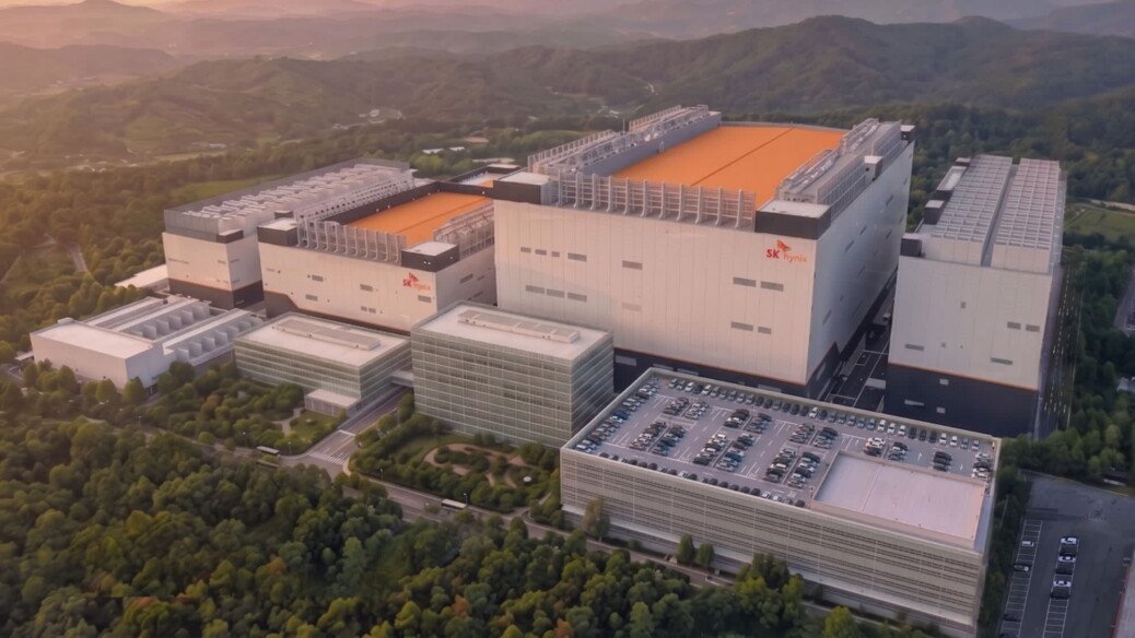SK Hynix is spending $38 billion to build two new chip fabs