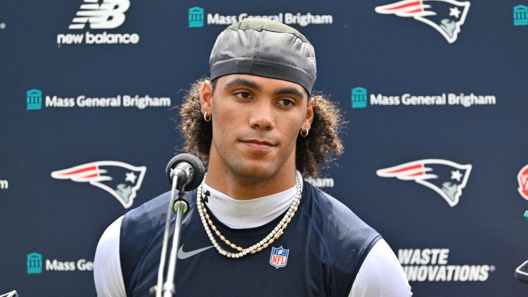 Adam Schefter shares update on Patriots, Christian Gonzalez contract standoff