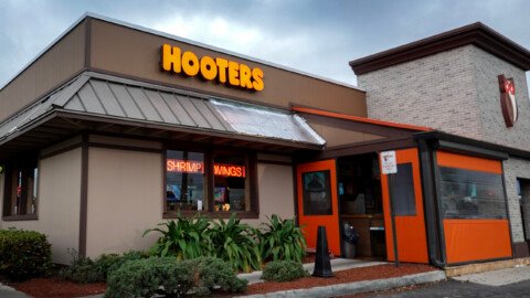 Hooters Restaurant Movie in the Works — Film News in Brief