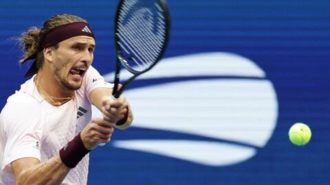 Alexander Zverev beats Ben Shelton in four sets in the US Open final for his second major title
