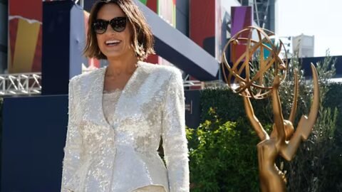The Pitt Eyes a Repeat as Widow’s Bay Chases an Emmy Wave