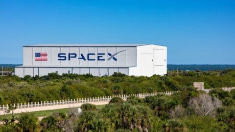 SpaceX (SPCX) Stock: Can the $946 Million NASA Deal Push SPCX Higher?