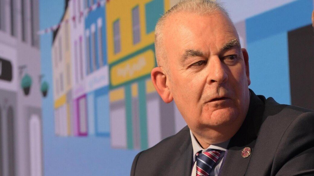 Teachers ‘in this for the long haul’ after first day of work-to-rule industrial action